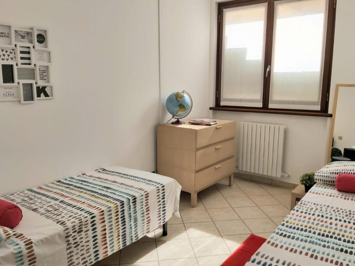 Bnbook - Residenza Naggi Casorate Sempione Bagian luar foto